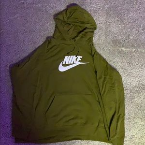 Nike women’s hoodie